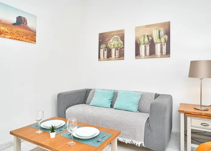 Apto B-a Almoraide Apart-hotel