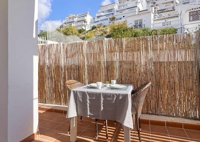 Apart-hotel Apto B-a Almoraide