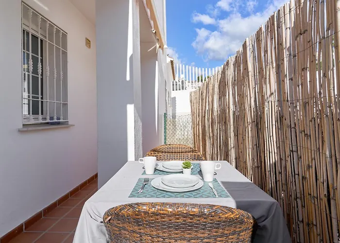 Apart-hotel Apto B-a Almoraide 3*