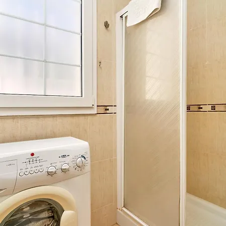 Apto B-a Almoraide Apartmanhotel 3*